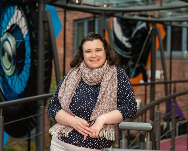 Abbi Head–Author of Credibility Confidence: How to Leverage PR as a Start-up