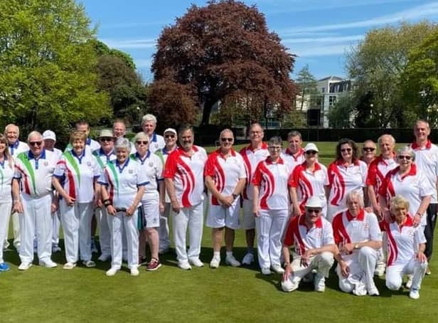 Royal Leamington Spa bowlers and the English Deaf Lawn Bowls Association team