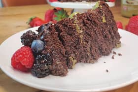 Bia's Chocolate & Pistachio Cake