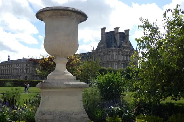 The Pavillion Flore (back centre) which was rebuilt by Napoleon III as part of an extensive, mid-nineteenth century renovation of the Louvre.