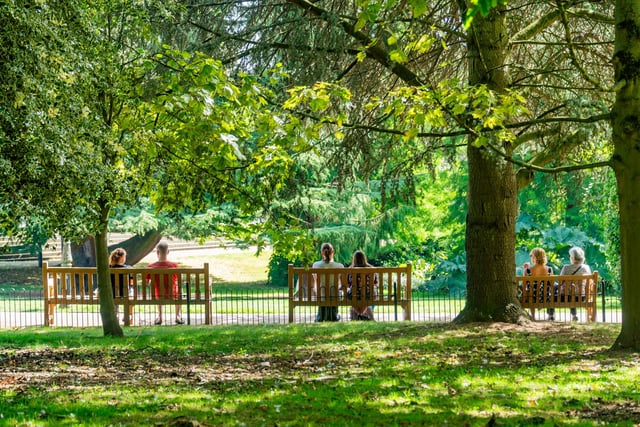 Visitors in Jephson Gardens. Photo by Mike Baker