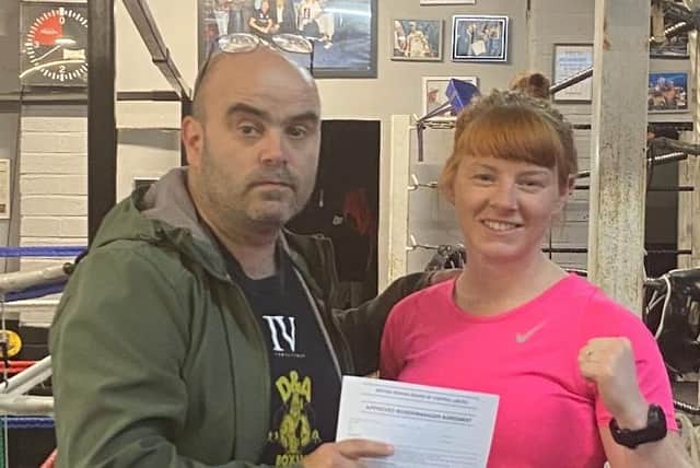 Jess Barry has signed a management deal with Jon Pegg