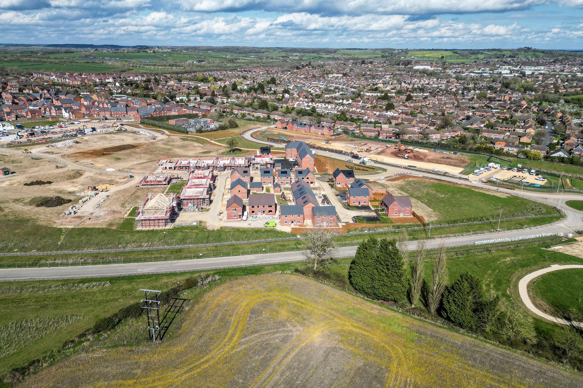 Campaigners in south Warwickshire say plans to build 10,000 new homes ...