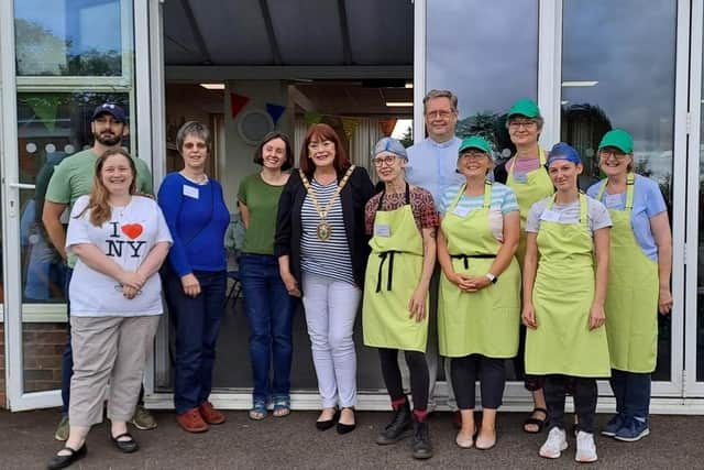 Rugby Mayor Maggie O'Rourke with the volunteers.