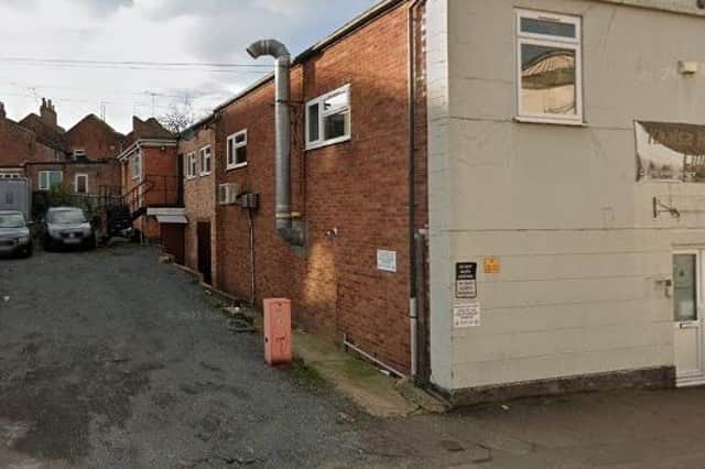 Warwick District Council’s licensing panel has agreed to extend the hours for Ravinder Hayer's Kebab Shack who has been trading from outside Khalsa Leamington Hockey Club, in Wise Street, for the past six months.