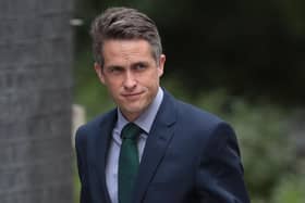 Born in Scarborough, Sir Gavin Williamson is an MP who has served in the cabinet of Prime Ministers Rishi Sunak and Theresa May. He is widely known mishandling the GCSE and A-Level exams fiasco in 2020 as Education Secretary. He attended East Ayton Primary, Raincliffe School, and Scarborough Sixth Form College.