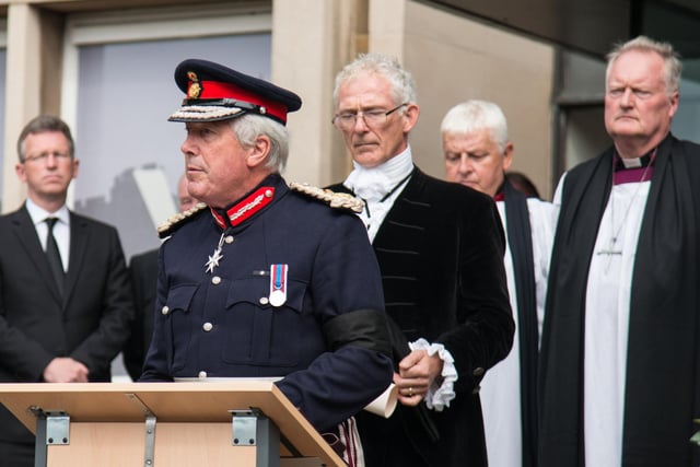 Tim Cox, Lord Lieutenant of Warwickshire, addressing the crowds. Photo by Gill Fletcher