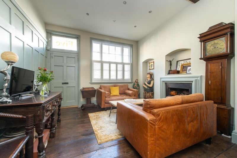 The entranceway, which opened into the sitting room.