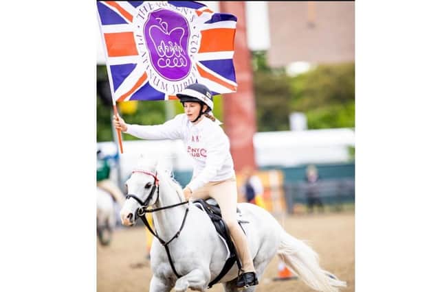 Fourteen-year-old Isabella Beecroft-Luckett performed in front of The Queen last week, in an event that officially launched The Queen’s Platinum Jubilee Celebrations. Photo supplied by Kings High School