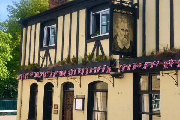 The Merchants Inn, Little Church Street, Rugby. The guide said: "Popular town-centre pub with flagstone floors and an open fire. The interior is a museum of brewery
memorabilia, with a large room to the rear that doubles as a function room."