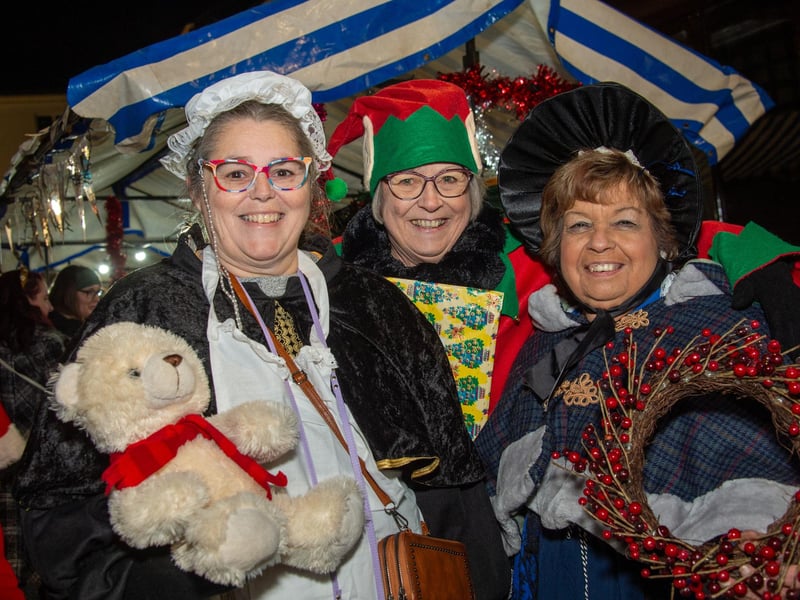 Warwick town centre, hosted the annual Victorian Evening, with a variety of stalls and attractions and also included the Christmas lights switch on. Pictured: Lisa, Lindsey & Pam