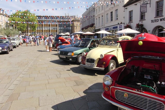 The annual event, which is organised by Warwick Court Leet, is a big draw for classic car enthusiasts and members of the public to view a variety of pre-1990 cars. Photo by Geoff Ousbey