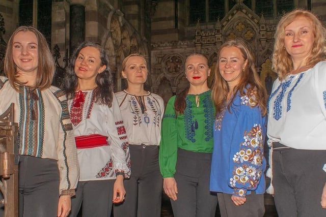 Ukrainian choir members.