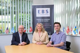EBS has taken additional office space at the University of Warwick Science Park’s Warwick Innovation Centre and is looking to add a further five staff to the team to support its
ongoing growth. Left to right: Martin Williams (EBS), Jane Talbot (University of Warwick Science Park), Joe Williams (EBS). Photo by Jamie Gray