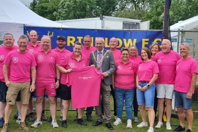 Going bright for Bolty. Rugby Mayor Simon Ward with BFC.