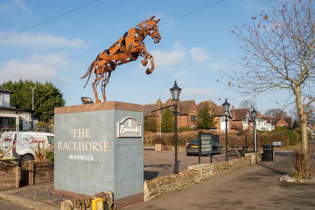 The Racehorse, Stratford Road, Warwick. Photo by Mike Baker