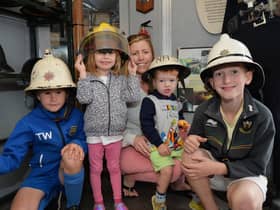 Theo Weston 9, Sienna Vince 3, Julie Vince, Joshua Vince 2 and Owen Vince 12.