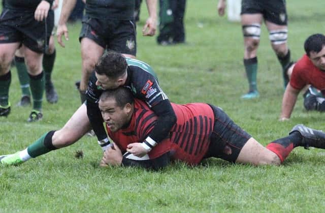 Ben Nuttall scoring Newbold's only try against Scunthorpe    PICTURES BY STEVE SMITH