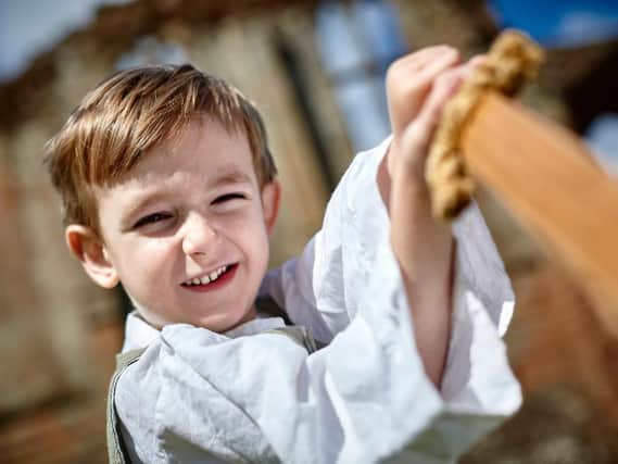 Become an apprentice to Kenilworths Chief Dragon Hunter at Kenilworth Castle and embark on a Dragon Egg Hunt this weekend