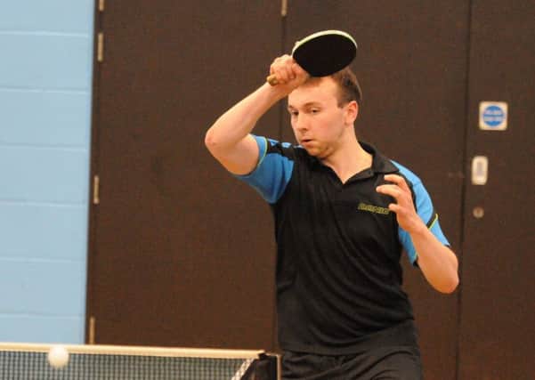 Lee Dorning on his way to victory in the senior final. Picture: Morris Troughton