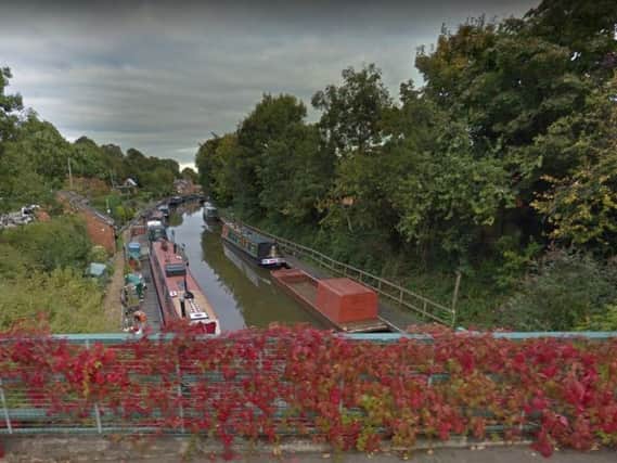 The Grand Union Canal from Budbrooke Road in Warwick. Image by Google Street View.