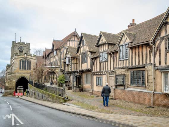 More work is due to take place on Warwick's West Gate archway.