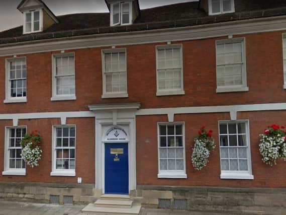 Alderson House in Warwick. Photo by Google Street View.