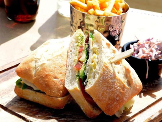 Here's some of the best places for lunch in Warwick, Leamington and Kenilworth.