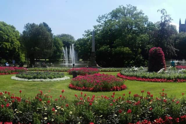 Jephson Gardens in the summer