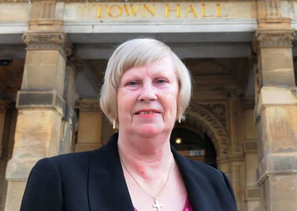 MHLC-15-11-13 Linda Nov64  
Cllr Linda Bromley  who represents Warwick South, moved from being a Conservative district councillor to join the Independents earlier this year.
out side the Leamington Town Hall .