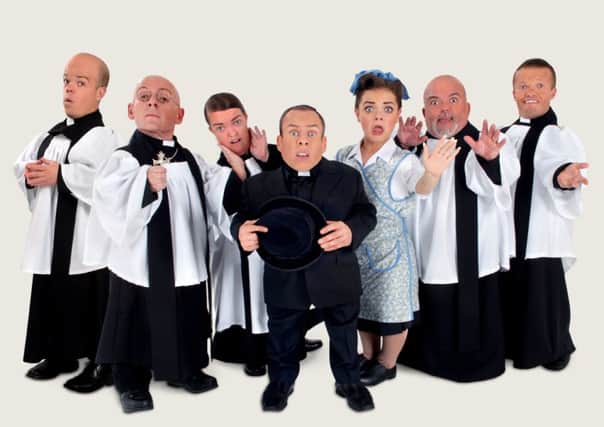 Warwick Davis and the cast of See How They Run by the Reduced Height Theatre Company.