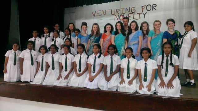 Kineton High School pupils with pupils at the Sanghamitta College in Galle, Sri Lanka.