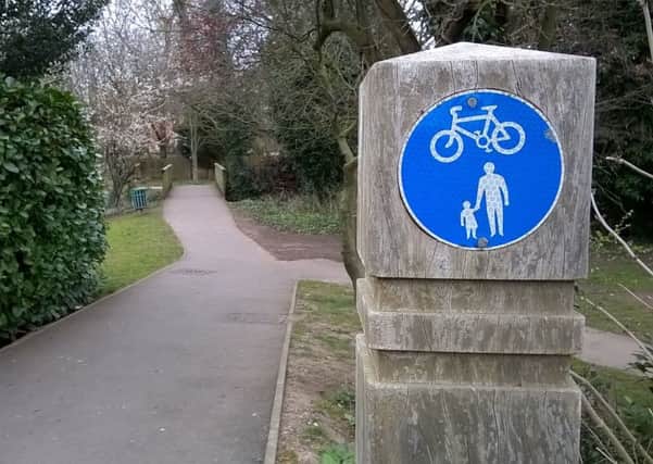 The current cycle path to the east of Abbey Fields by Bridge Street.