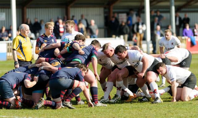 Rugby Lions beat leaders Evesham with a late try  PICTURES BY MIKE BAKER