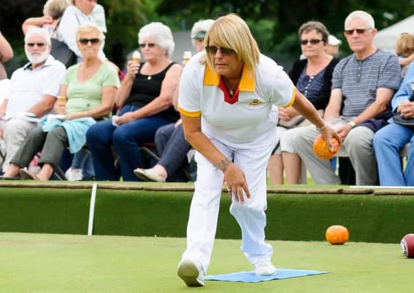 Lynn Houghton eased to a singles victory as Avenue edged past Lillington in the National Top Club.