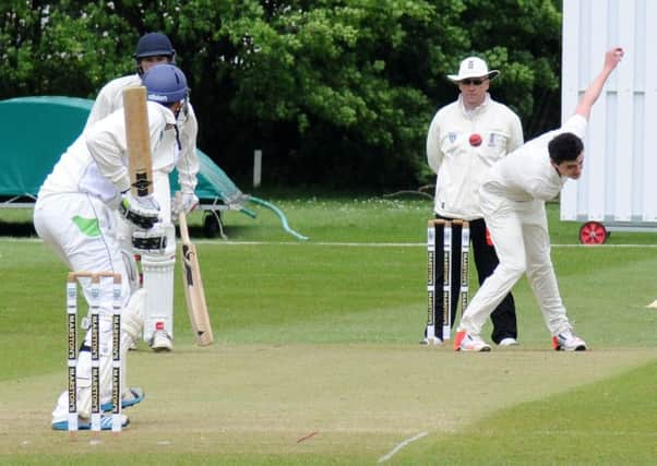 An early wicket for Matt Davison provided a rare moment of hope for Leamington.