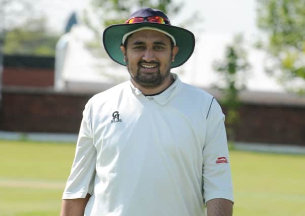 Warwick's Jorje Singh ripped through the Pak Shaheen middle order to claim four for 29.