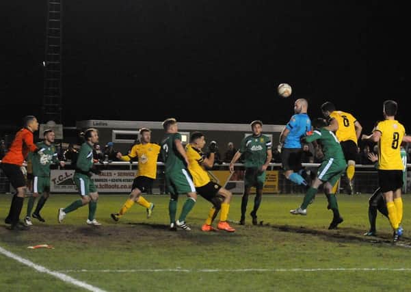 Tony Breeden is unable to provide a fairy-tale finish to Brakes match at home to Hitchin, heading wide in injury time. Pictures: Morris Troughton