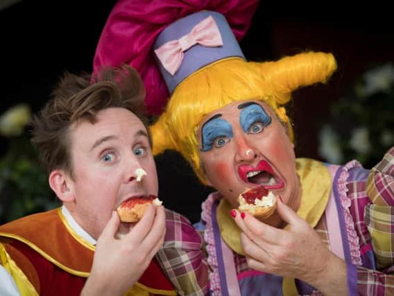 Craig Hollingsworth as Idle Jack and Iain Lauchlan as Dame Sarah the Cook