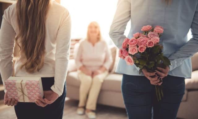 Nearly a third of us wont see mums for Mothering Sunday