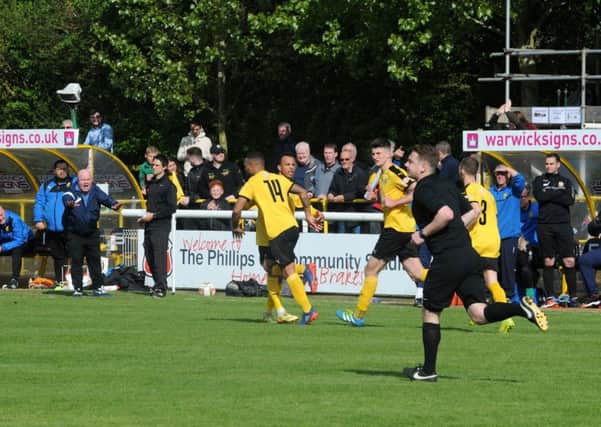 Paul Holleran urges his players to keep their heads after Rob Thompson-Brown's last-gasp equaliser. Picture: Morris Troughton